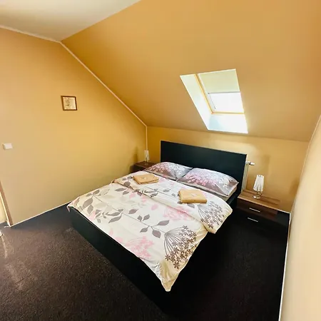 Guest house Restaurace - Bavorsky Dvur