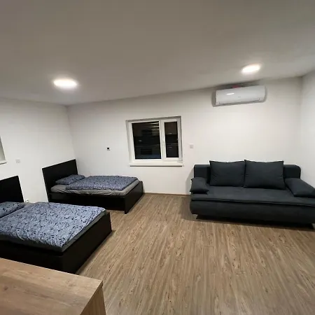 Restaurace&penzion Bavorsky Dvur Gæstehus 3*