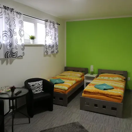 Restaurace&penzion Bavorsky Dvur Vendégház 3*