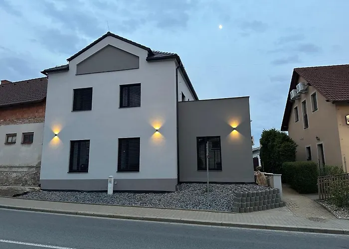Restaurace - Bavorsky Dvur Sezemice